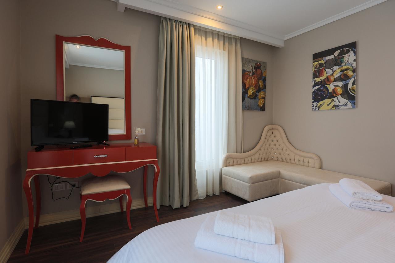 "L'Art De Vivre" Resort Korce Luaran gambar