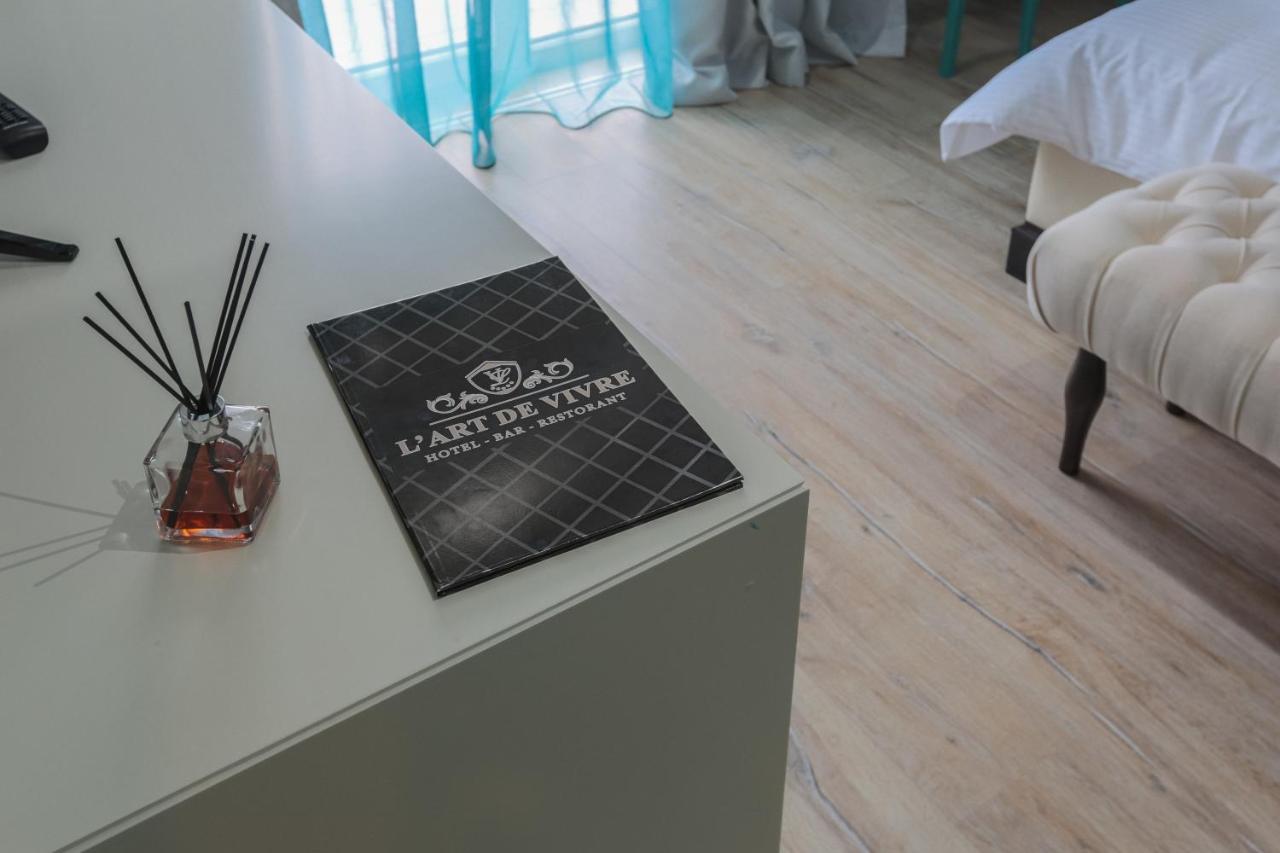 "L'Art De Vivre" Resort Korce Luaran gambar