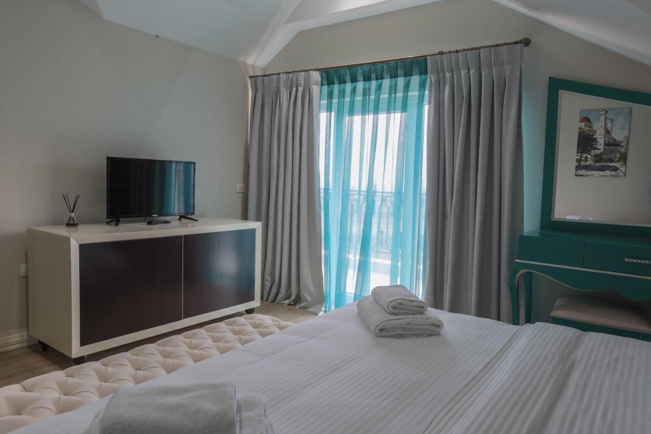 "L'Art De Vivre" Resort Korce Luaran gambar